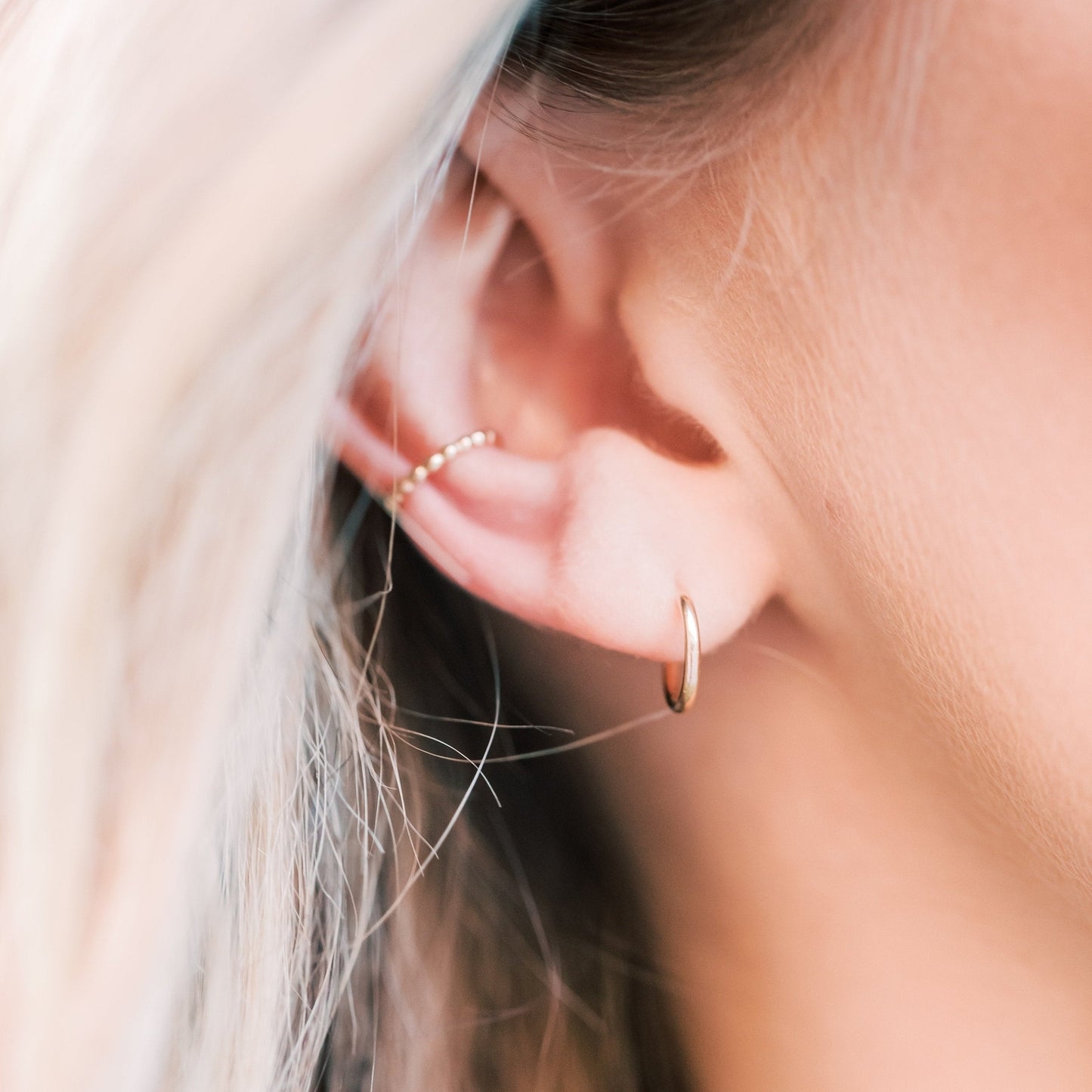 Endless Huggie Earring - Gold