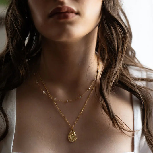 Mary Medallion I Pearls