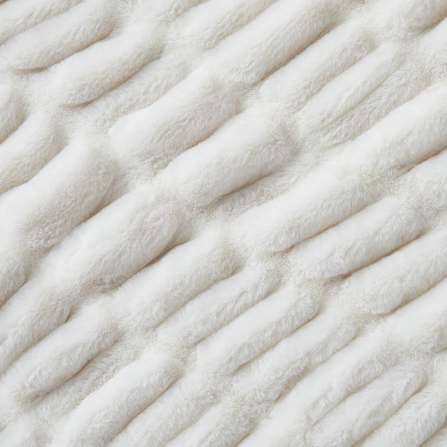 Luxury Heavyweight Ruched Throw Blankets