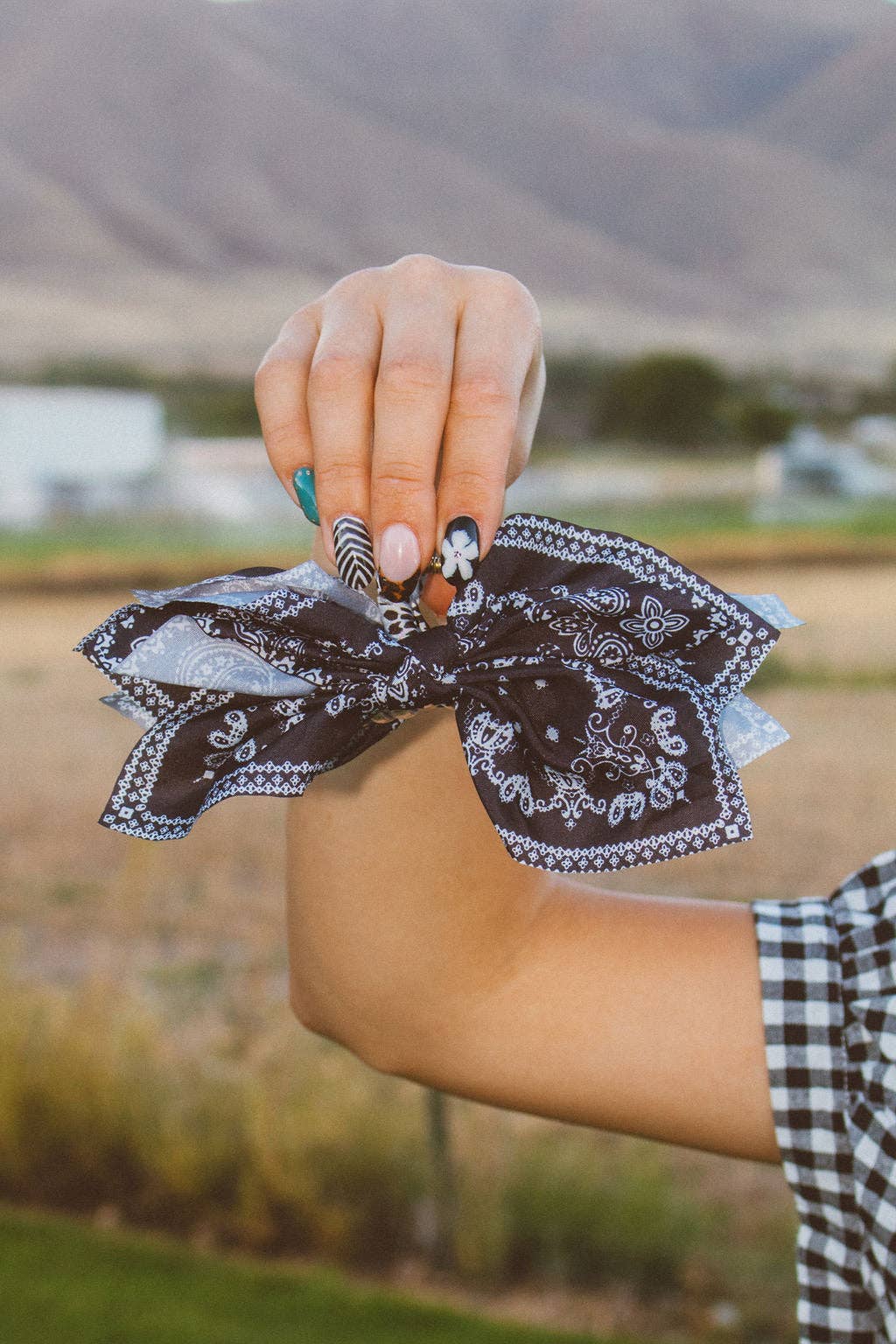 Paisley Claw Clip I Red