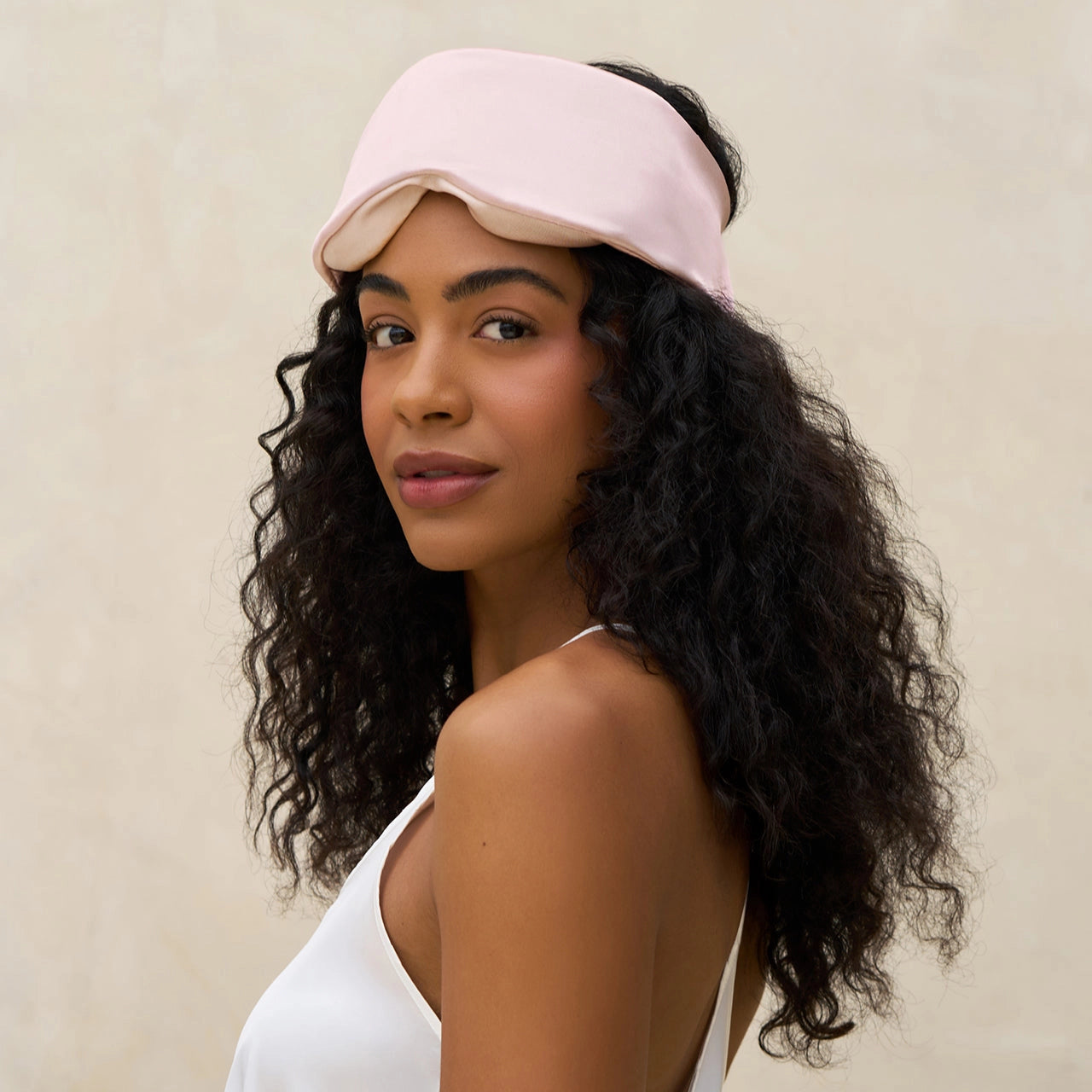 Contour Pillow Eye Mask