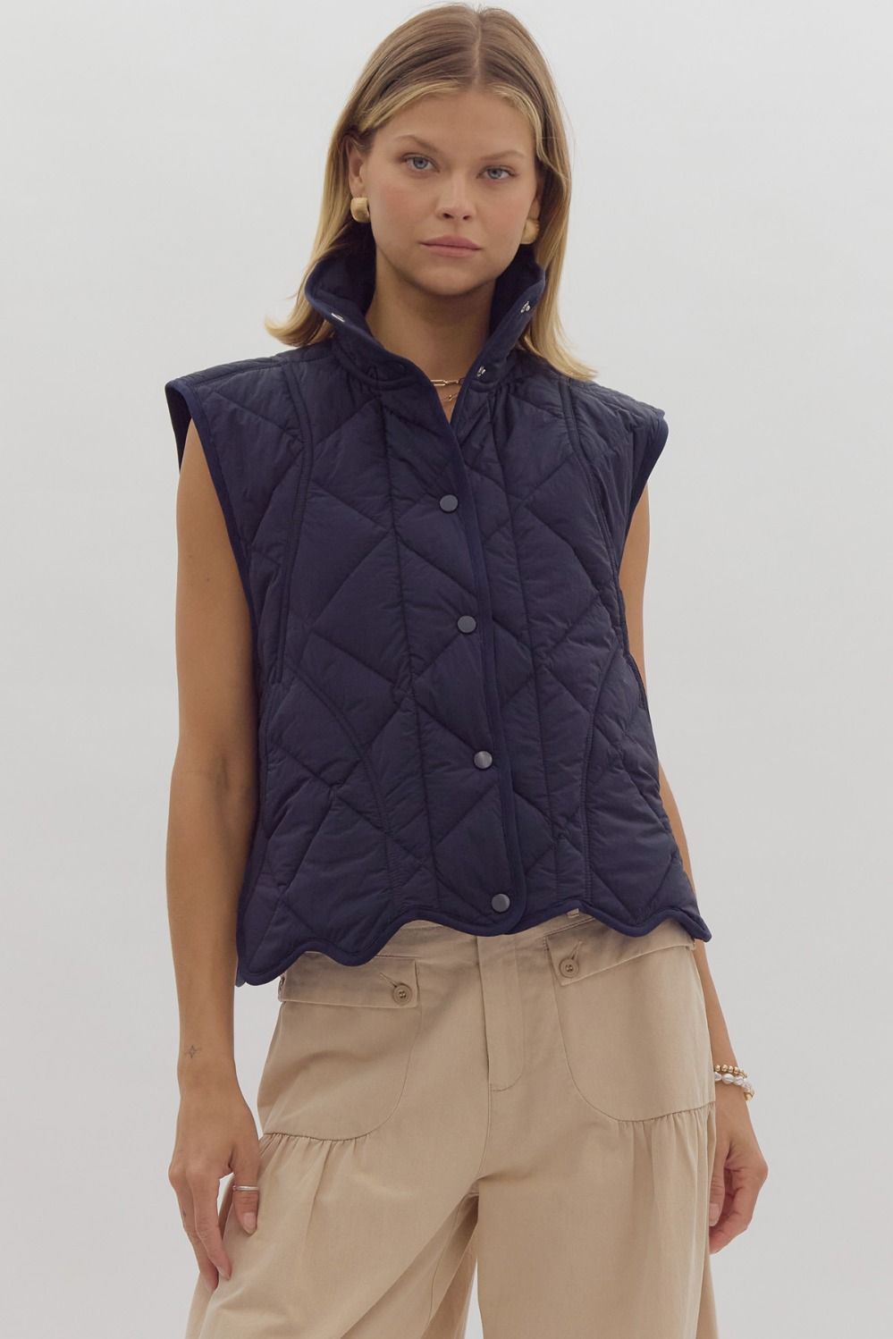 Cap Sleeve Puffer Vest With Sweater Sleeves Quilted Vest Outfit