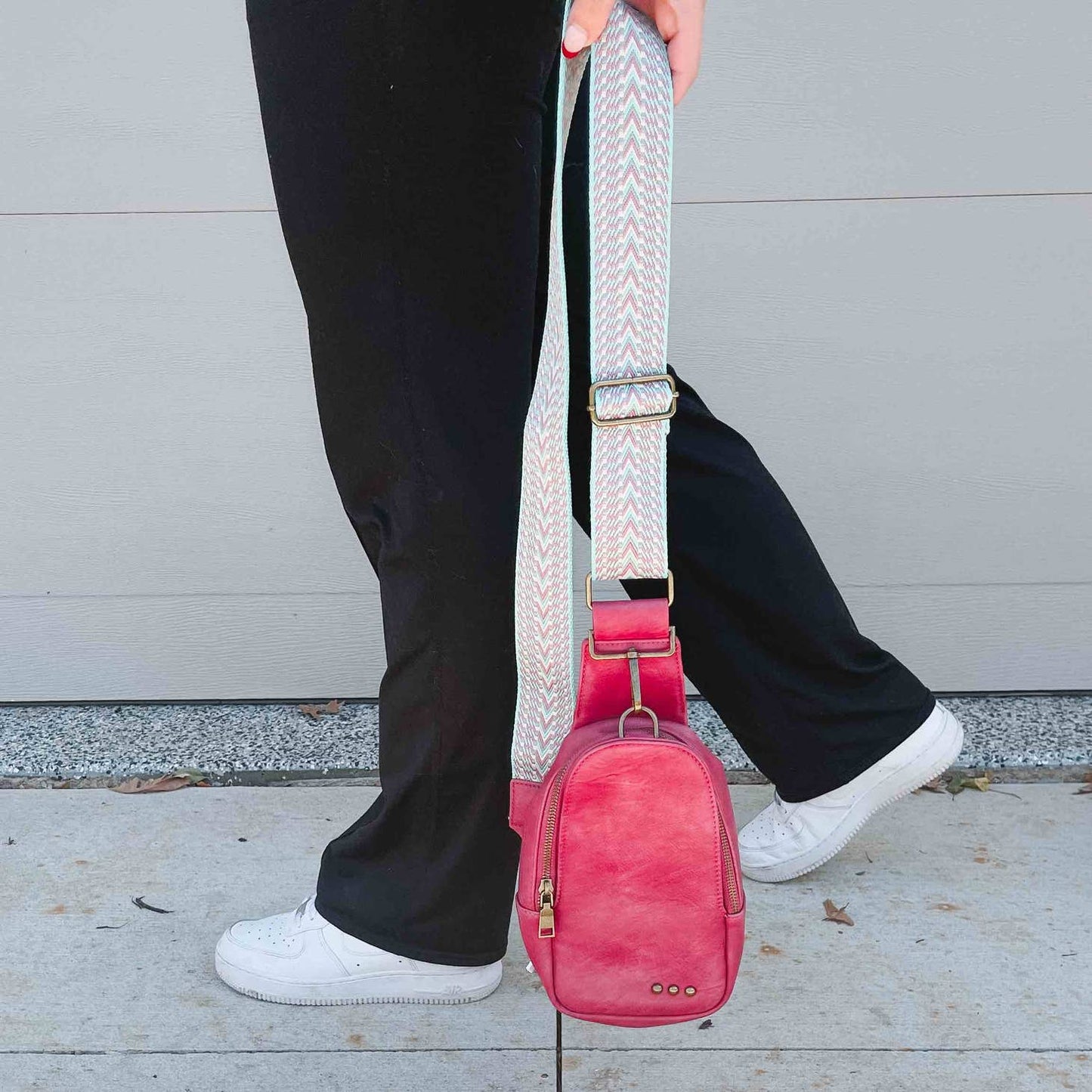 Jordan Sling Bag - Fuchsia
