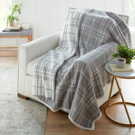 Quinn Plaid Cozy Knit Throw