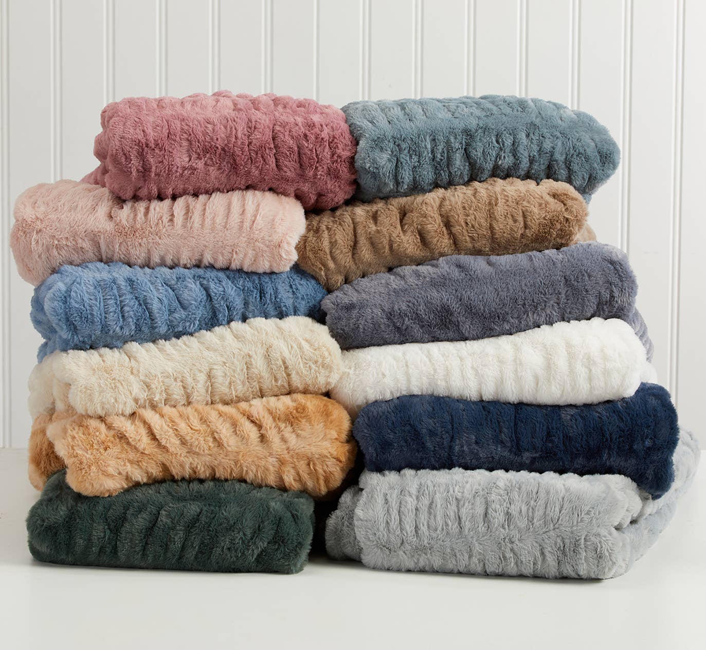 Luxury Heavyweight Ruched Throw Blankets