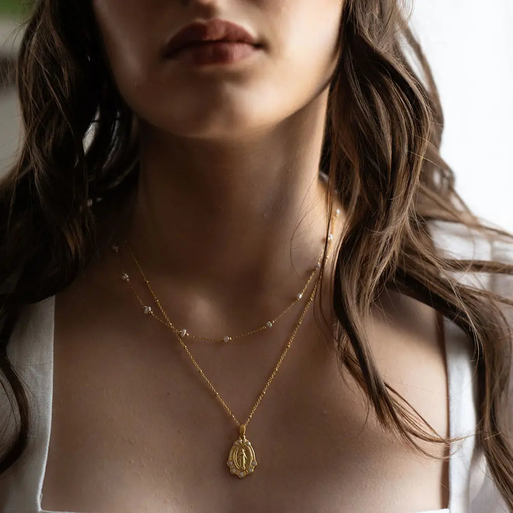 Mary Medallion I Pearls