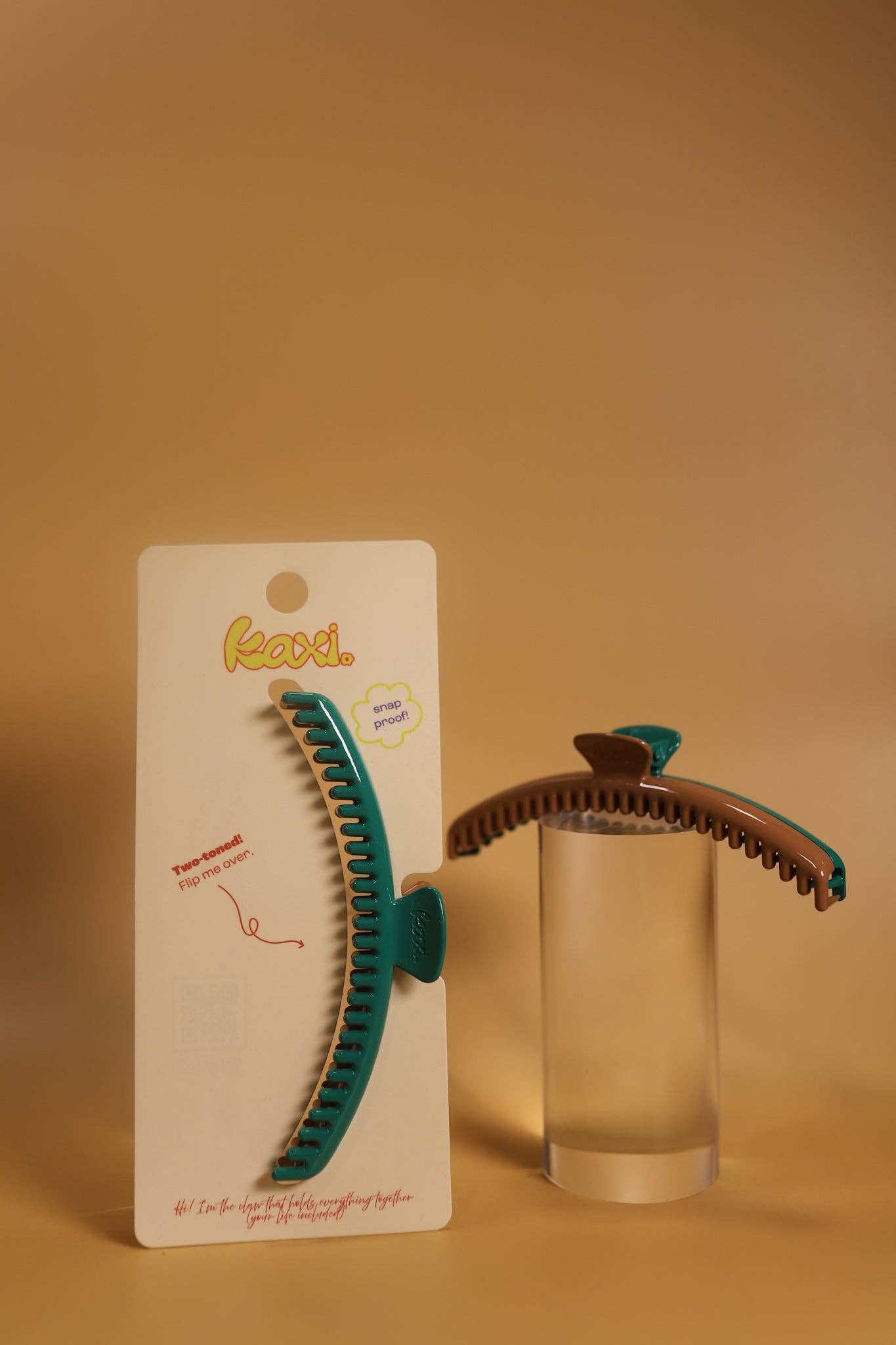 Kaxi Hair Clip I White + Brown