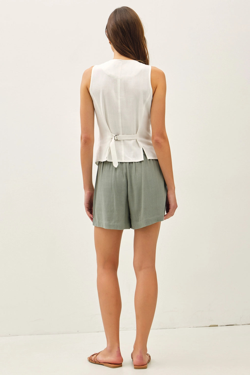 Classic Linen Vest