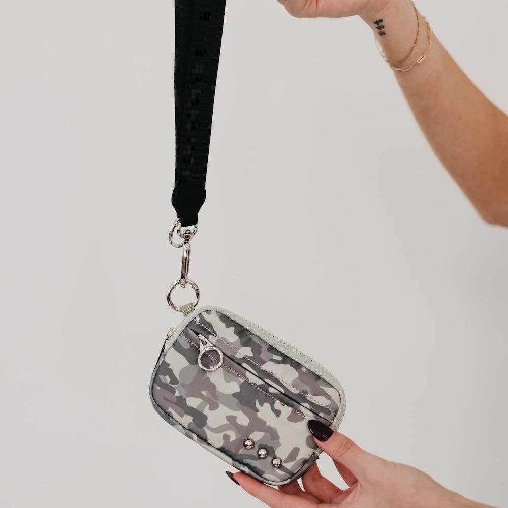 Grab & Go Wristlet Wallet