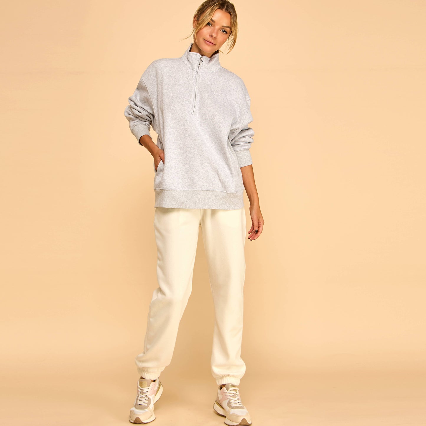 Mock Neck Sweatshirt I Heather Grey