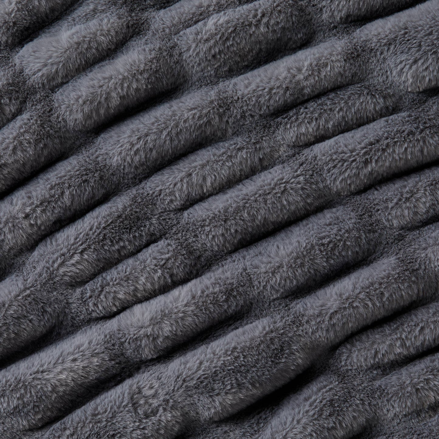 Luxury Heavyweight Ruched Throw Blankets