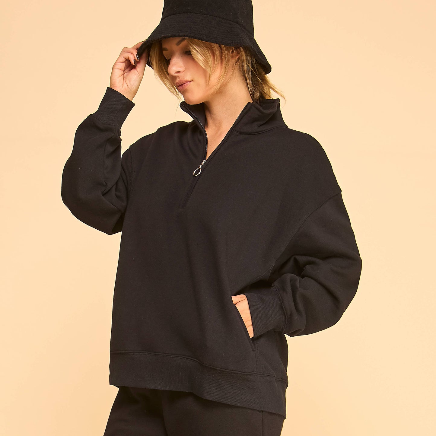 Mock Neck Sweatshirt I Pink