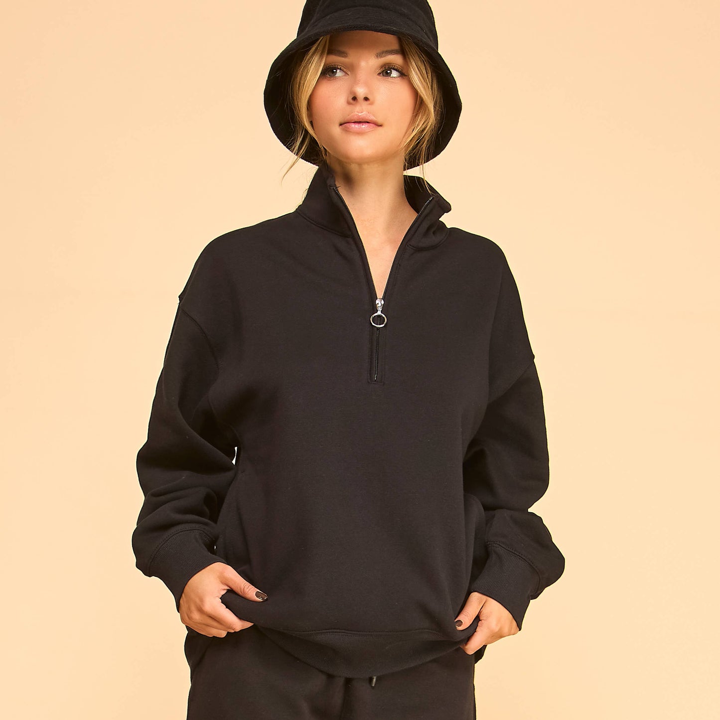 Mock Neck Sweatshirt I Heather Grey