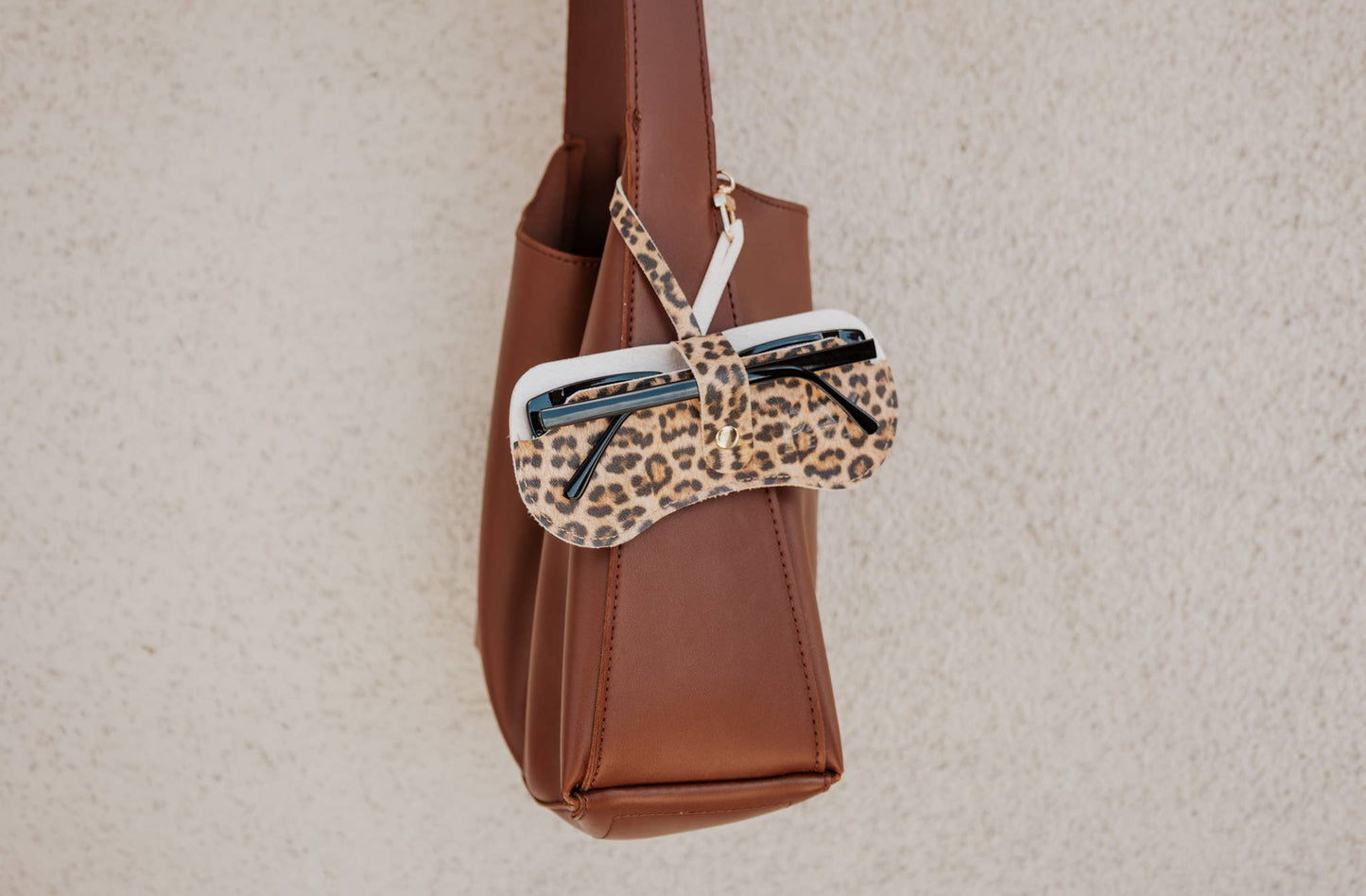 Eyewear Clutch for Sunglasses - Scratch Protection: Beige