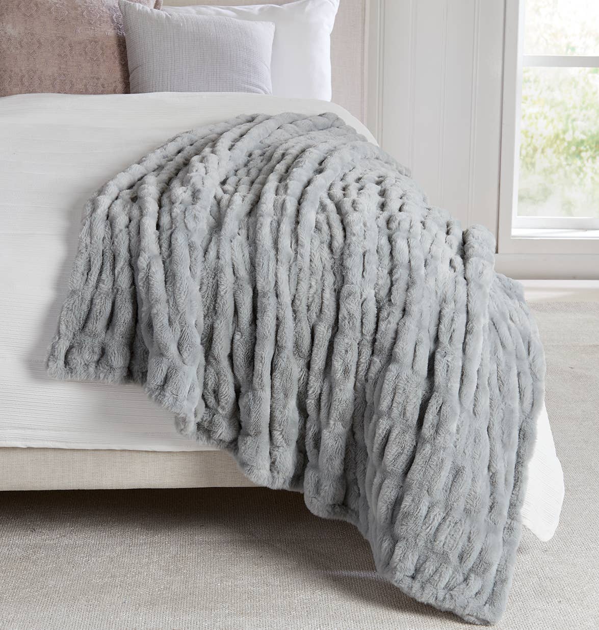 Luxury Heavyweight Ruched Throw Blankets