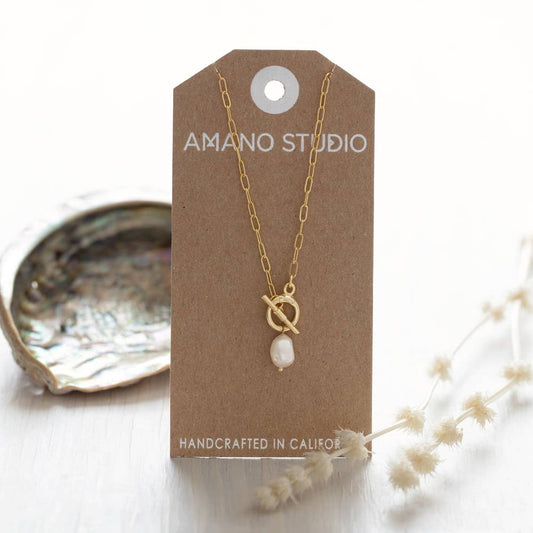 Toggle Clasp Pearl Necklace