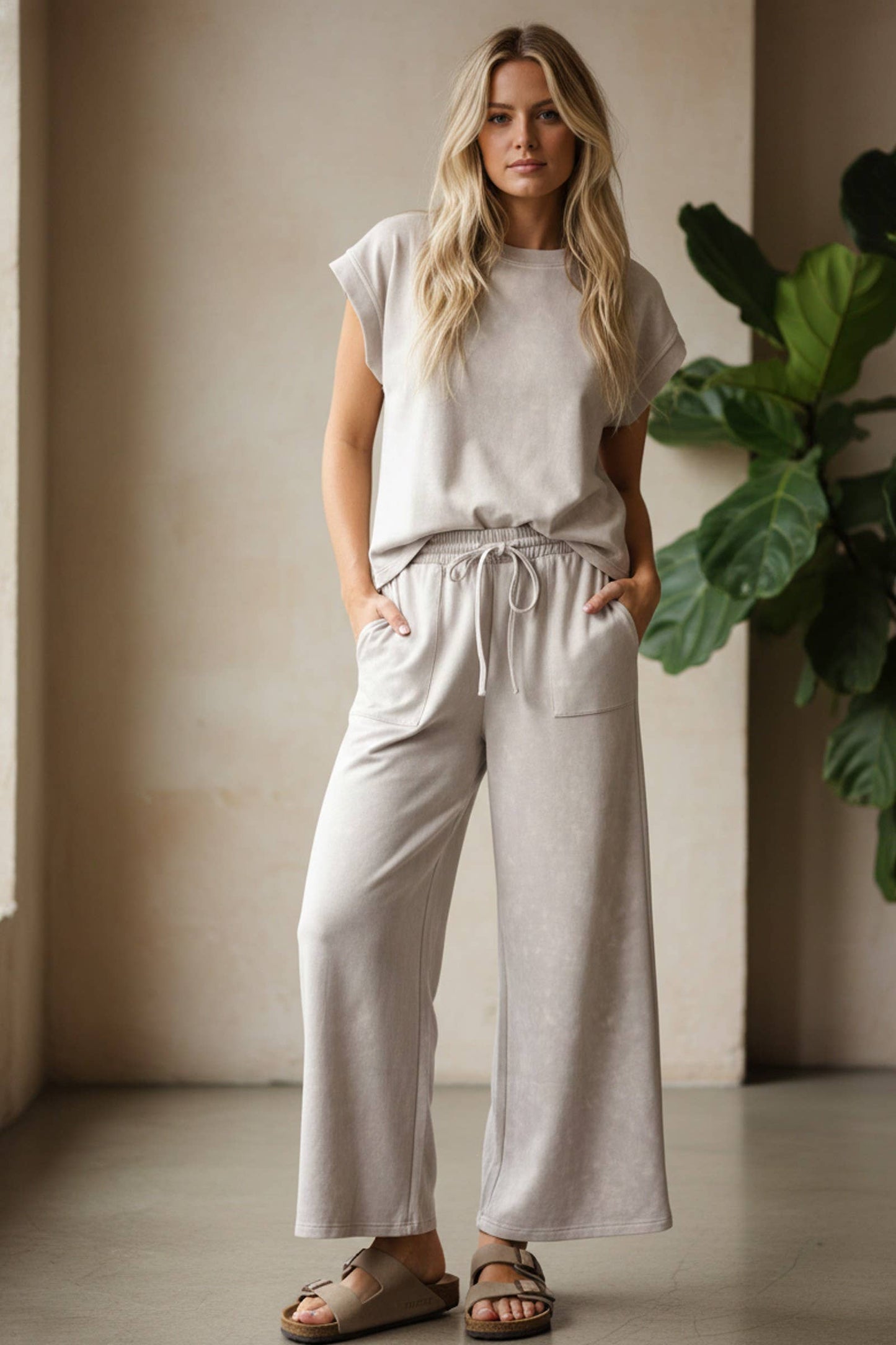 Everyday Scuba Lounge Set