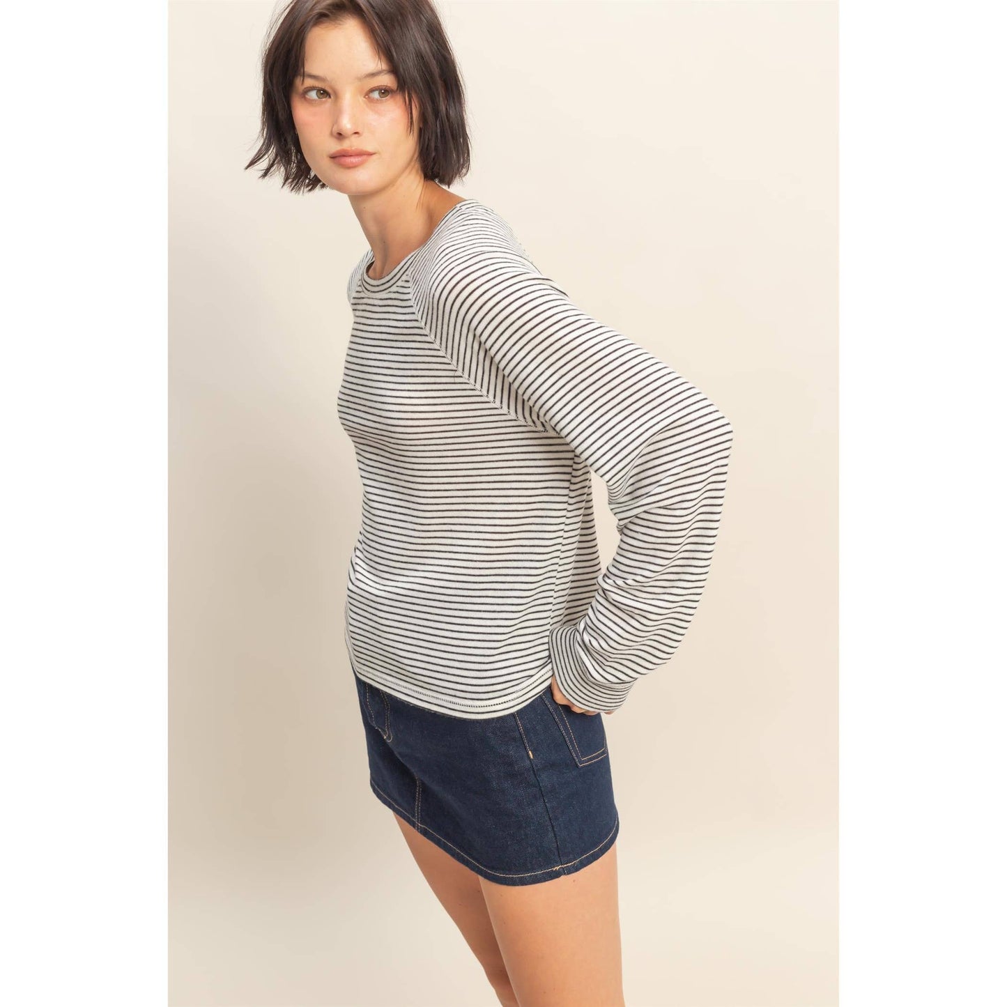 Striped Raglan Long Sleeve Top I Black/Cream