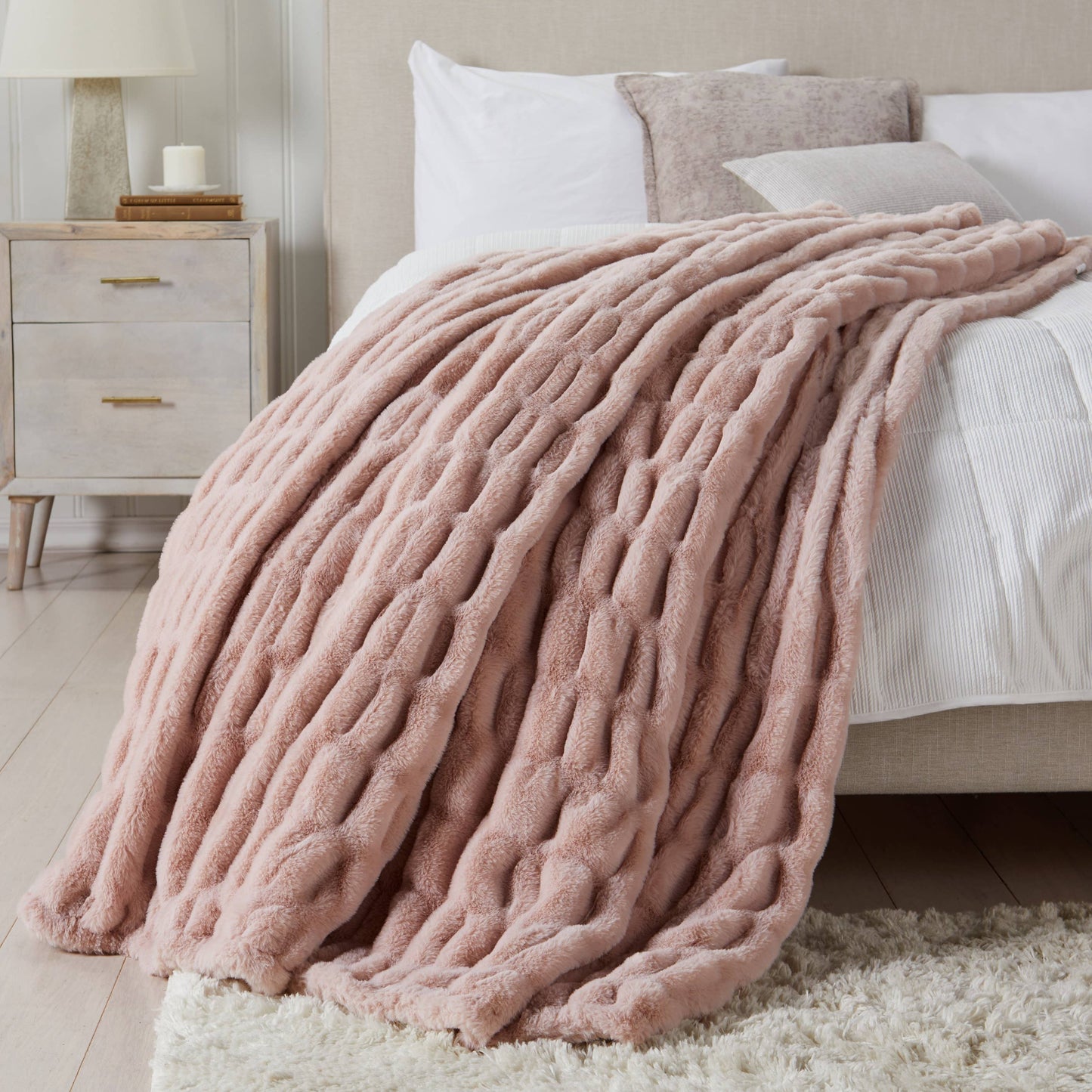 Luxury Heavyweight Ruched Throw Blankets