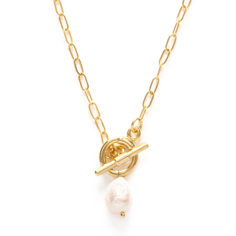 Toggle Clasp Pearl Necklace
