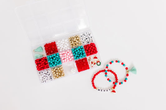 Merry & Bright Bracelet Kit