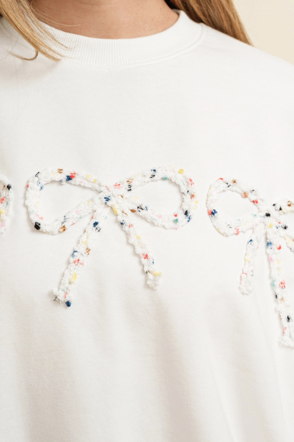 Bow Embroidered Crewneck