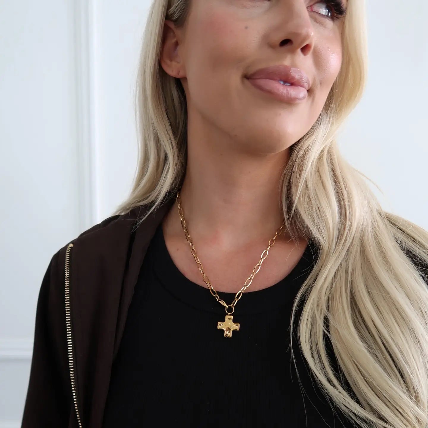 Cross Pendant Necklace