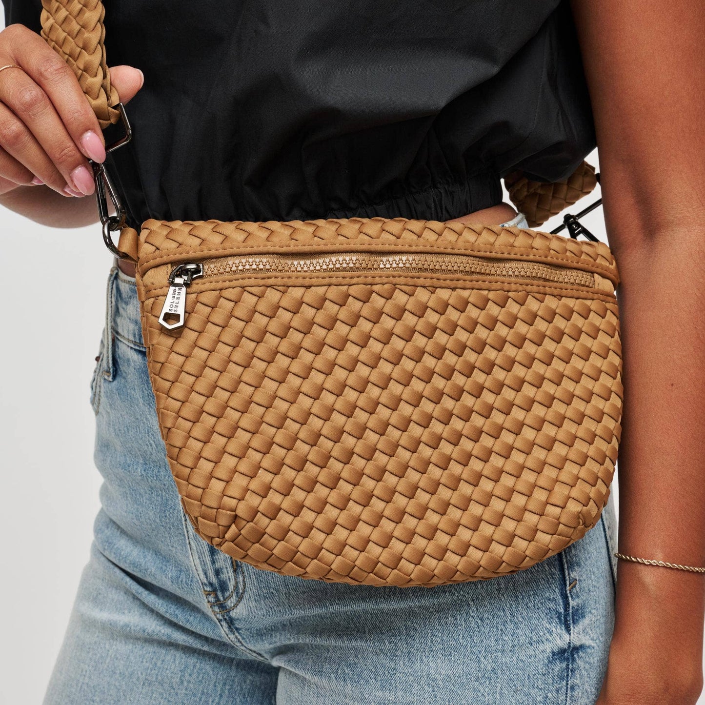 Ethereal Crossbody I Sand
